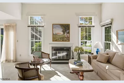 188 Grandview Ln, Mahwah, NJ 07430 - Photo 1