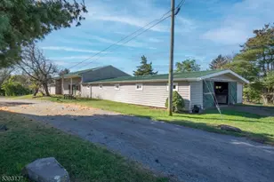 46 Wertsville Rd, East Amwell Township, NJ 08551 - Photo 3