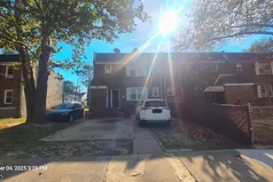 555 Pfeiffer St, Camden, NJ 08105 - Photo 1