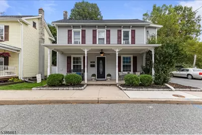 241 Depue St, Belvidere, NJ 07823 - Photo 1