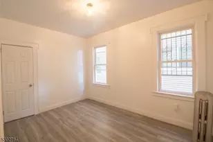 93 21st St, Irvington, NJ 07111 - Photo 9