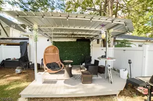 415 19th Ave, Paterson, NJ 07504 - Photo 33