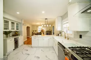 415 19th Ave, Paterson, NJ 07504 - Photo 9