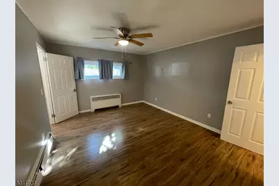 31 Union St, Dover, NJ 07801 - Photo 15