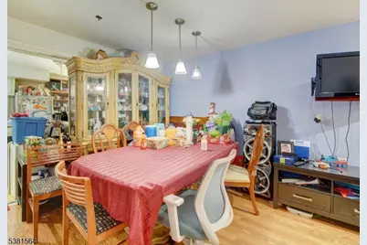 411 Monastery Pl, Union City, NJ 07087 - Photo 3