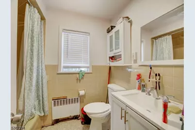 411 Monastery Pl, Union City, NJ 07087 - Photo 5