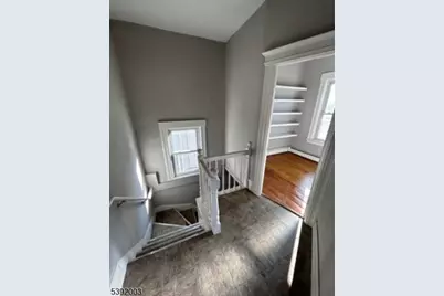 466 Cortlandt St 2nd Fl. #2, Belleville, NJ 07109 - Photo 5