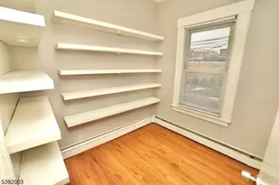 466 Cortlandt St 2nd Fl, Belleville, NJ 07109 - Photo 15