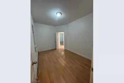 466 Cortlandt St 2nd Fl. #2, Belleville, NJ 07109 - Photo 11