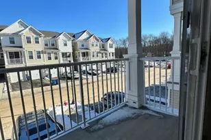 203 Honeysuckle Ln, Warren Township, NJ 07059 - Photo 7