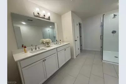 203 Honeysuckle Ln, Warren Township, NJ 07059 - Photo 21