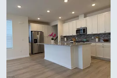 203 Honeysuckle Ln, Warren Township, NJ 07059 - Photo 5