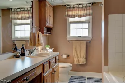 79 Boulder Run Rd, Paterson, NJ 07501 - Photo 21