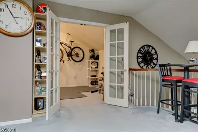 79 Boulder Run Rd, Paterson, NJ 07501 - Photo 9