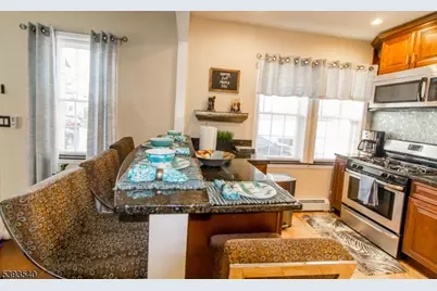 139B Laurel Ave, Union Township, NJ 07083 - Photo 5