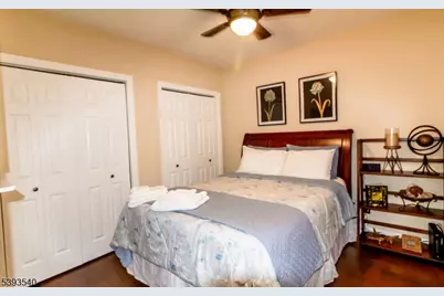 139B Laurel Ave, Union Township, NJ 07083 - Photo 11