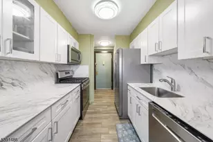 1225 Kennedy Blvd, Bayonne, NJ 07002 - Photo 9