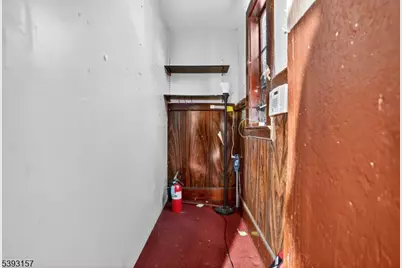 61 New St, Montclair, NJ 07042 - Photo 17