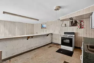 61 New St, Montclair, NJ 07042 - Photo 15