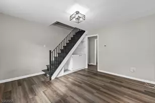 14 Brookwood Dr, Maplewood, NJ 07040 - Photo 3