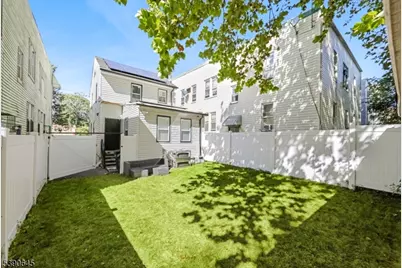 170 Clinton Pl, Newark, NJ 07112 - Photo 21