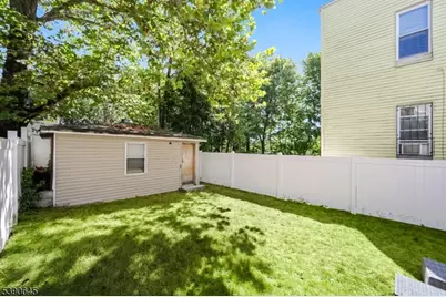 170 Clinton Pl, Newark, NJ 07112 - Photo 23