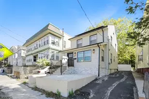 170 Clinton Pl, Newark, NJ 07112 - Photo 25