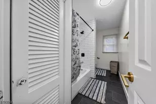 85 Ivy Ln, Bridgewater, NJ 08807 - Photo 13