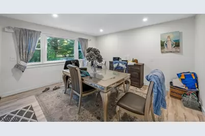 85 Ivy Ln, Bridgewater, NJ 08807 - Photo 9