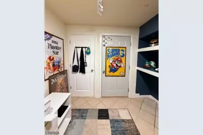 8 Carroll Pl, Weehawken, NJ 07086 - Photo 21