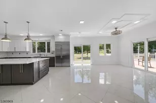 47 Cutlass Rd, Kinnelon, NJ 07405 - Photo 33