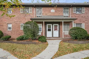 6 B Lakeside Dr, Millburn, NJ 07041 - Photo 1