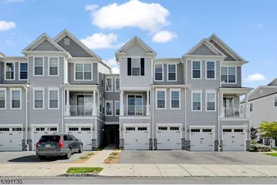 41 Sequoia Dr, Cedar Grove, NJ 07009 - Photo 1