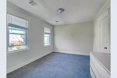 222 Lafayette Ave, Lyndhurst Township, NJ 07071 - Photo 9