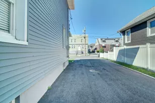 222 Lafayette Ave, Lyndhurst Township, NJ 07071 - Photo 15