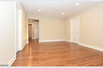 105 Parkway #2, Rochelle Park Township, NJ 07662 - Photo 15