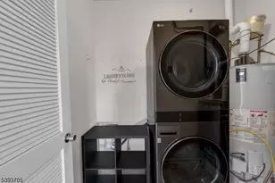 805 Deluca Rd, Belleville, NJ 07109 - Photo 21