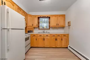 10 Samuel Dr, Raritan Township, NJ 08822 - Photo 23