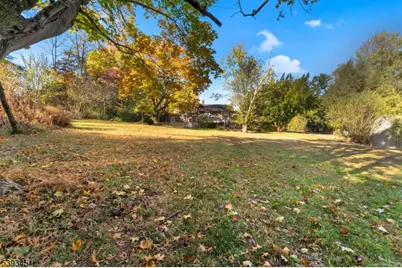 10 Samuel Dr, Raritan Township, NJ 08822 - Photo 35