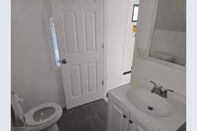 105 Main St, West Orange Township, NJ 07052 - Photo 11