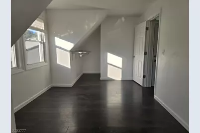 105 Main St, West Orange Township, NJ 07052 - Photo 17