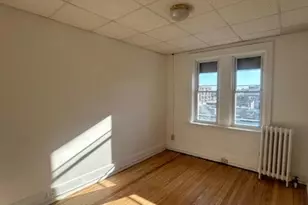 355 Lincoln Ave, Cliffside Park, NJ 07010 - Photo 3