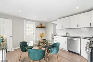 330 John St, Elizabeth, NJ 07202 - Photo 7