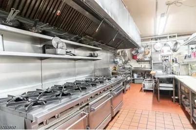 72-74 Elm Road, Newark, NJ 07105 - Photo 23