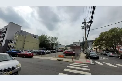 221 Spring St, Paterson, NJ 07503 - Photo 29