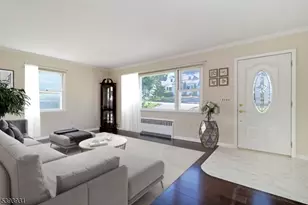 6 Roscoe Ave, Madison, NJ 07940 - Photo 3