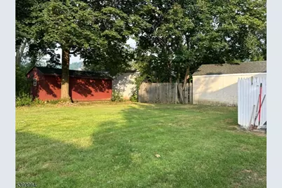 302 Grand Ave, Hackettstown, NJ 07840 - Photo 23