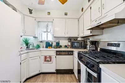 48 Woodland Way, South Brunswick Township, NJ 08810 - Photo 11