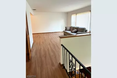 3 Barbara St, Parsippany, NJ 07054 - Photo 9