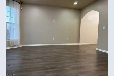 310 Freedom Ln, Belleville, NJ 07109 - Photo 27